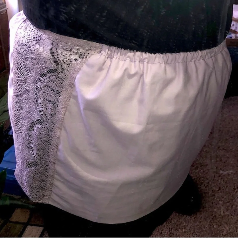 Sheer Side Shiny Lace and Cotton Plus Size Lavender Cardigan & Skirt XXL 47-52” - Picture 9 of 12